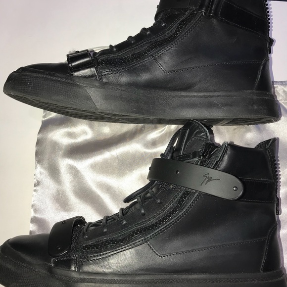 Authentic Giuseppe Zanotti Leather Sneakers SZ 44 - Picture 7 of 7